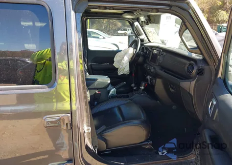 2021 Jeep Wrangler Unlimited High Altitude 4X4 из США, поврежденный, VIN 1C4HJXEGXMW665490